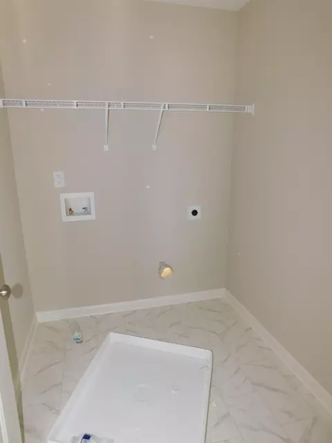 84 Kickoff Cir, Benson, NC 27504 photo 13