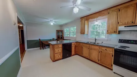 5710 Birch Dr, Durham, NC 27712 photo 13