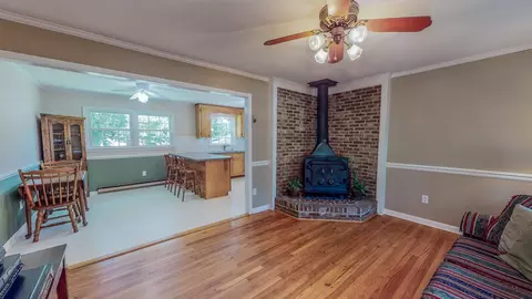 5710 Birch Dr, Durham, NC 27712 photo 2