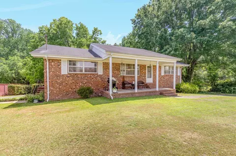 110 Castle Dr, Smithfield, NC 27577 photo 3