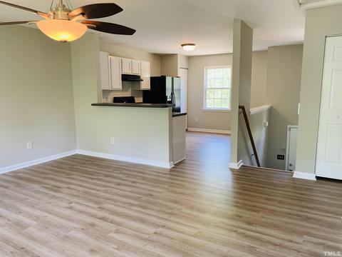 14 Redstone Ct, Durham, NC 27703 photo 9