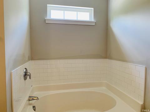 14 Redstone Ct, Durham, NC 27703 photo 5