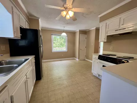 400 Hillside Dr, Smithfield, NC 27577 photo 8