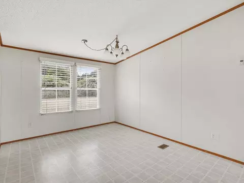 105 Sunscape Ct, Benson, NC 27504 photo 12