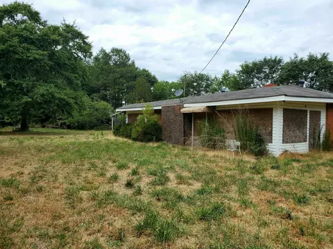 899 Pittman Ln, Micro, NC 27555 photo 3