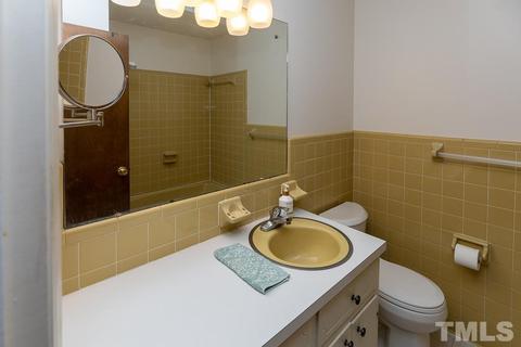 4817 Heritage Dr, Durham, NC 27712 photo 25