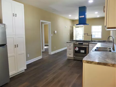 1304 Jackson St, Durham, NC 27701 photo 10
