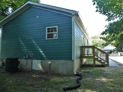 1304 Jackson St, Durham, NC 27701 photo 5