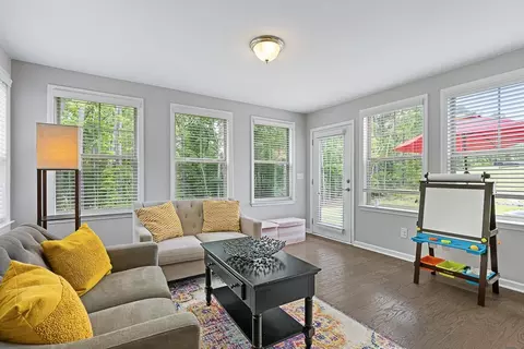 1114 Big Spring Cir, Durham, NC 27703 photo 15