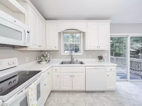 132 Pebblestone Ct, Willow Spring, NC 27592 photo 10