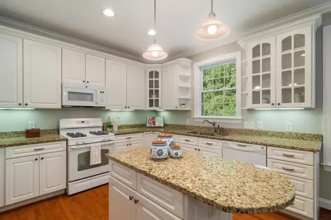 15 Silverbush Ct, Durham, NC 27707 photo 7