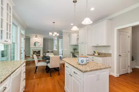 15 Silverbush Ct, Durham, NC 27707 photo 8