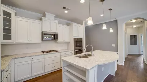 1008 Restoration Dr, Durham, NC 27703 photo 3