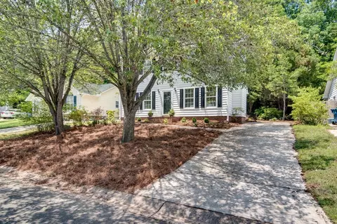 4236 Bluffs Ln, Durham, NC 27712 photo 2