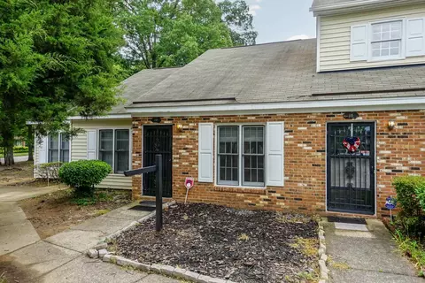 20 Riverwalk Ter, Durham, NC 27704 photo 2