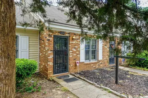 20 Riverwalk Ter, Durham, NC 27704 photo 1