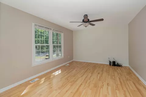 5221 Shagbark Dr, Durham, NC 27703 photo 11
