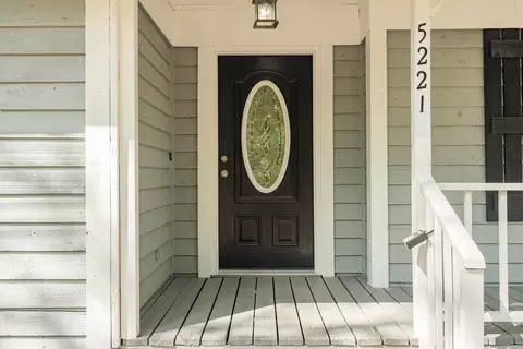 5221 Shagbark Dr, Durham, NC 27703 photo 3