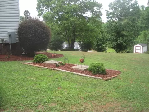 6109 Walnut Glen Dr, Willow Spring, NC 27592 photo 4