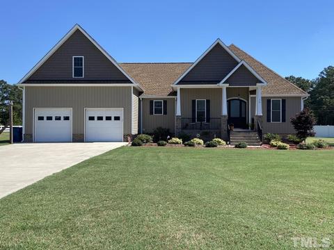 75 Meredith Ct, Dunn, NC 28334 photo 1