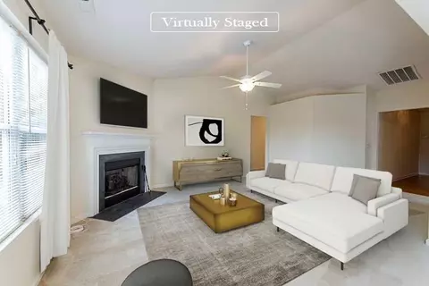 413 Sapphire Dr, Durham, NC 27703 photo 2