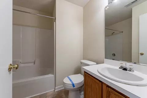 413 Sapphire Dr, Durham, NC 27703 photo 16