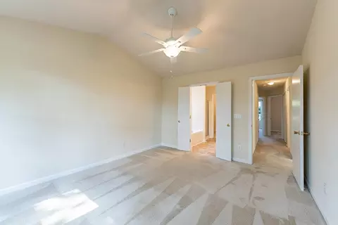 413 Sapphire Dr, Durham, NC 27703 photo 13