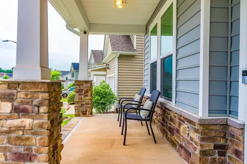 2502 Magnolia Tree Ln, Durham, NC 27703 photo 3