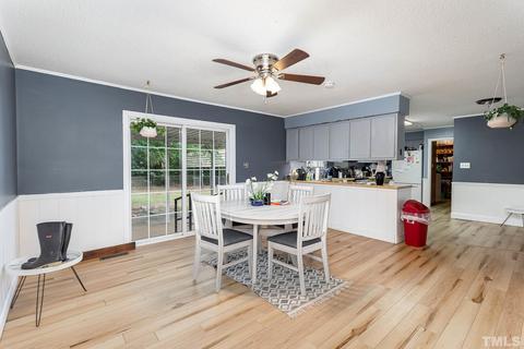 205 Hillside Dr, Smithfield, NC 27577 photo 8