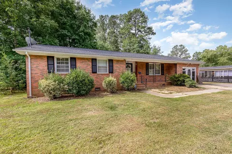 205 Hillside Dr, Smithfield, NC 27577 photo 2