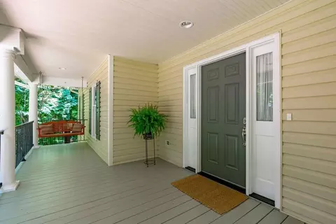 1002 E Sterlington Pl, Apex, NC 27502 photo 4