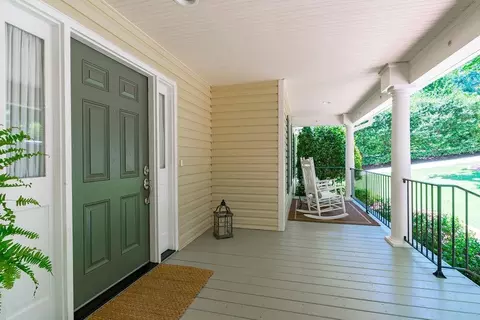 1002 E Sterlington Pl, Apex, NC 27502 photo 5