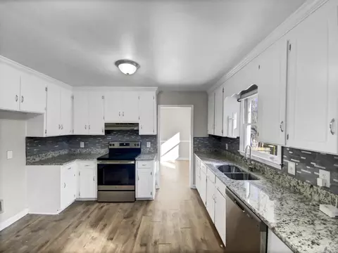 1102 Apache Ln, Apex, NC 27502 photo 7