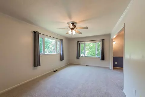5706 Willow Dr, Durham, NC 27712 photo 5