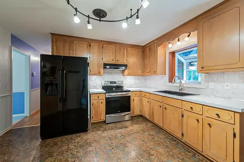 5706 Willow Dr, Durham, NC 27712 photo 8