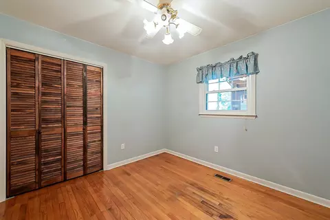 5706 Willow Dr, Durham, NC 27712 photo 18