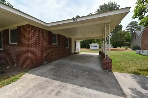 501 S 11th St, Erwin, NC 28339 photo 4