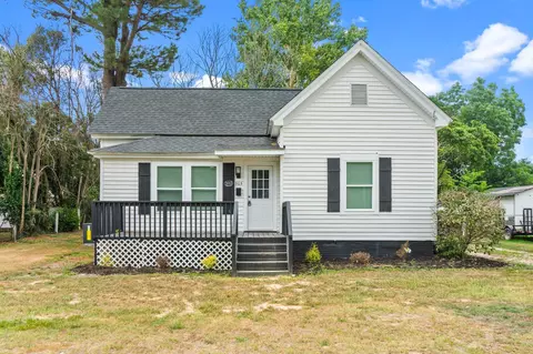 303 W K St, Erwin, NC 28339 photo 1
