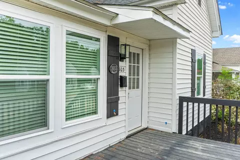 303 W K St, Erwin, NC 28339 photo 5