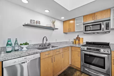 701 W Trinity Ave, Durham, NC 27701 photo 8