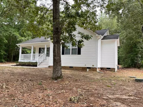 67 Blaze Ct, Benson, NC 27504 photo 4