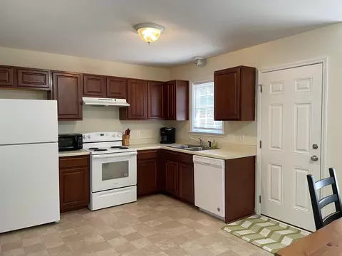 67 Blaze Ct, Benson, NC 27504 photo 6
