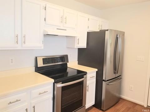 528 Pearce Ave, Wake Forest, NC 27587 photo 3