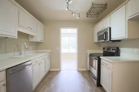 530 Saddle Ridge Dr, Willow Spring, NC 27592 photo 5