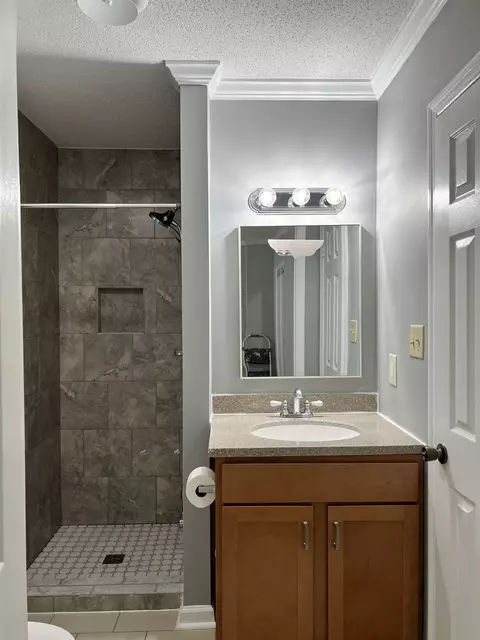 615 Chandler Rd, Durham, NC 27703 photo 9