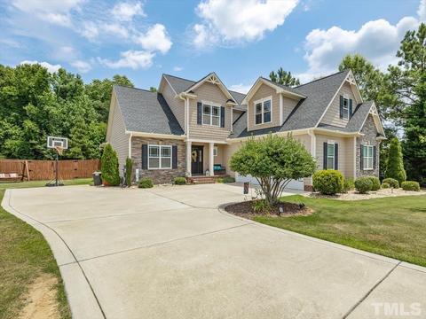7105 Leando Dr, Willow Spring, NC 27592 photo 2