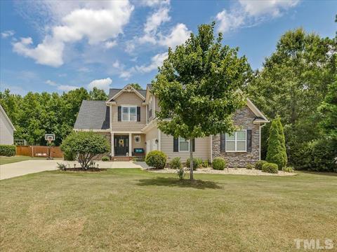 7105 Leando Dr, Willow Spring, NC 27592 photo 1