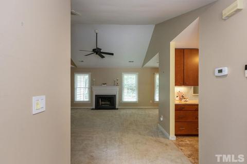5200 Pickford Pl, Durham, NC 27703 photo 4