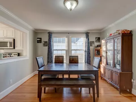 406 E Hill St, Benson, NC 27504 photo 9