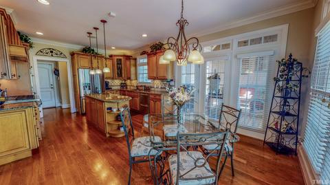 102 Continental Dr, Durham, NC 27712 photo 56